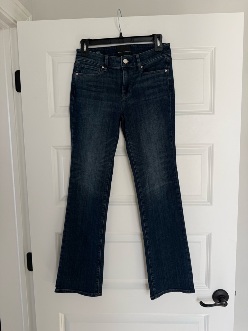 NWOT White House Black Market Mid Rise Boot Jean